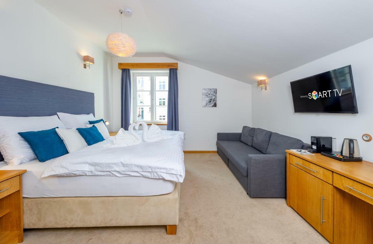 The Rooms Ceske Budejovice Exterior foto