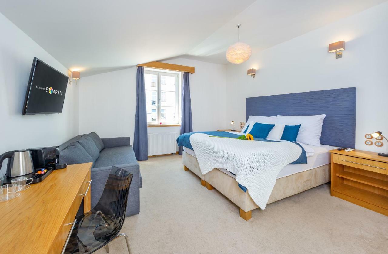 The Rooms Ceske Budejovice Exterior foto